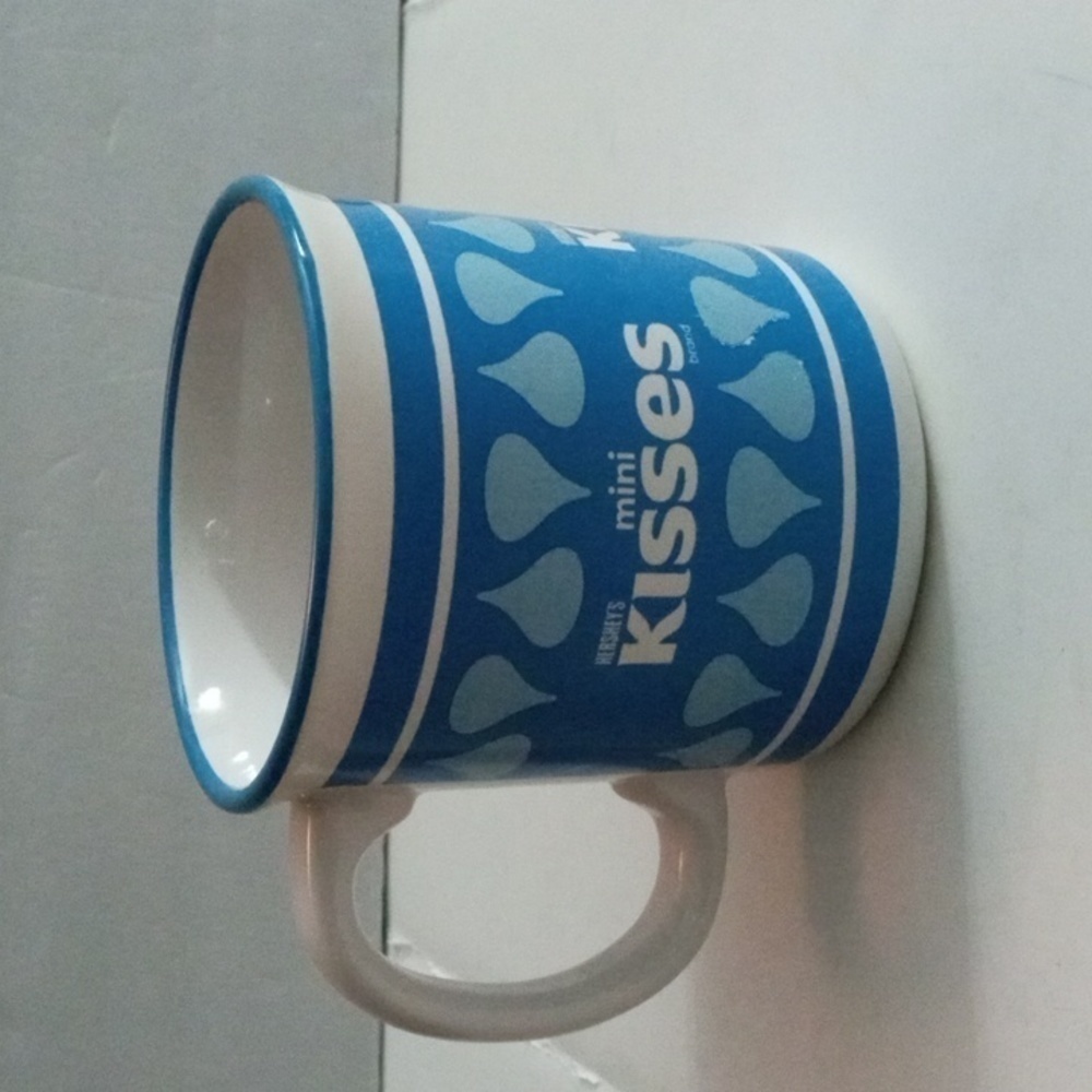 Hershey Mini Kisses Coffee Mug Blue Pre-owned
